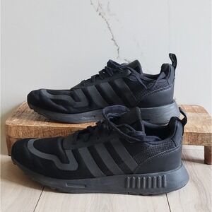 Adidas Sneakers Mens 9.5 Black Lace Up Running Training Athletic Gym Shoes